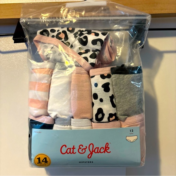 Girls Panties - Picture 1 of 2